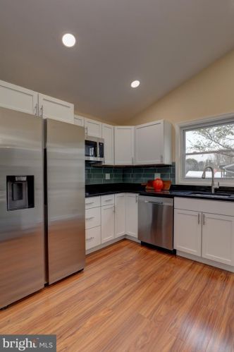 4513 Apple Tree Dr, Alexandria VA  22310-2901 exterior