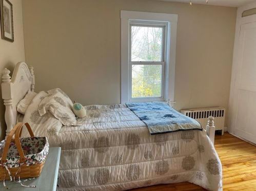 35 Carter Rd, Worcester MA 01609-1038 exterior