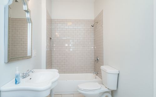 2946 Monroe St, Chicago IL  60612-3608 exterior