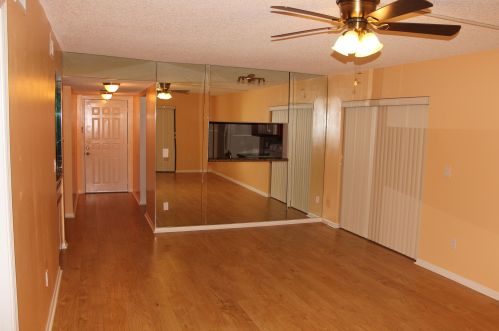 400 Club Cir, Boca Raton FL 33487-3755 exterior