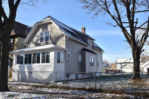 1939 18th St, Milwaukee WI  53205-1646 exterior