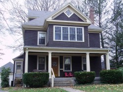 19 Salisbury Rd, Newton, MA 02458-1947