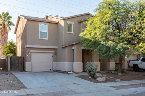 1482 Melridge St, Tucson, AZ 85706-2115