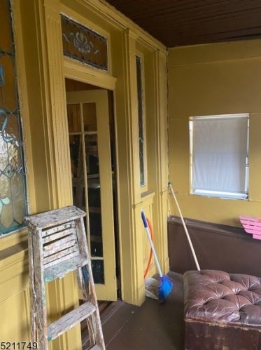 121 Seymour Ave, Newark NJ 07108-1714 exterior