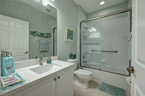 702 Southstar Dr, Fort Pierce FL 34949-9120 exterior