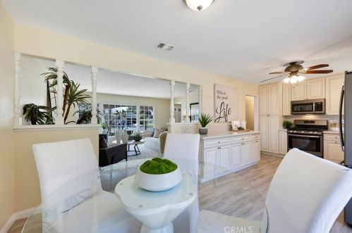 1106 Meade Ave, Fullerton CA 92833-3437 exterior