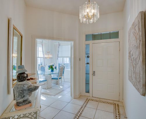 320 Bentley Cir, Fort Pierce FL 34986-2475 exterior