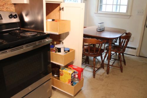 23 Canterbury Rd, Concord NH 03301-5618 exterior