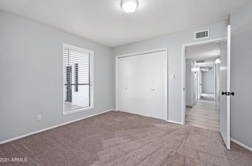 14802 3rd Ave, Phoenix AZ 85027-4747 exterior