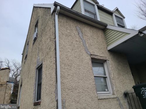 1415 Hancock St, Chester, PA 19013-6433