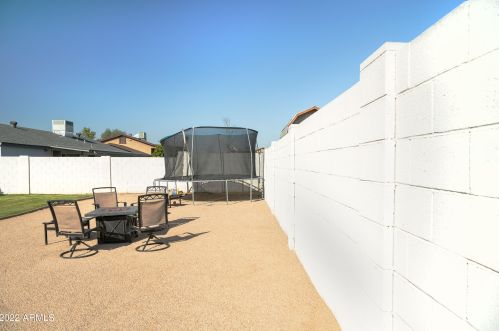 3351 76th Ave, Phoenix AZ  85033-4916 exterior