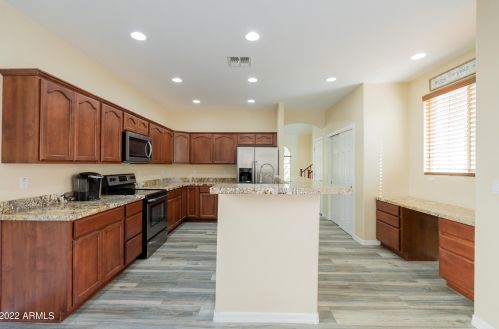 1847 Dunbar Dr, Phoenix AZ  85042-6856 exterior