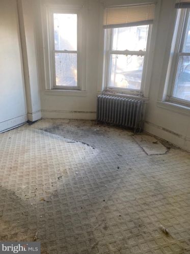 120 6 St, Darby PA 19023-2306 exterior