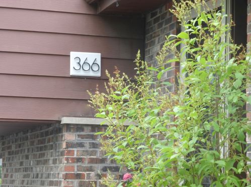 366 Commonwealth Ln, Elmhurst IL 60126-4918 exterior