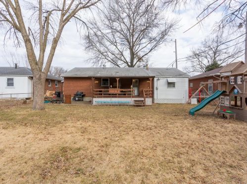 9414 Dorisann Ct, Saint Louis MO 63123-6304 exterior