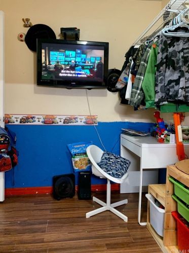 9611 Laurel St, Bellflower CA 90706-5614 exterior