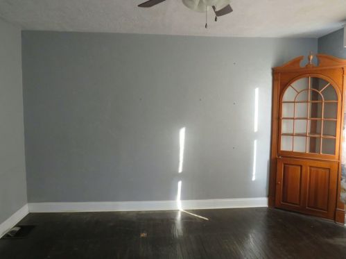 317 Reifert St, Pittsburgh PA  15210-3317 exterior