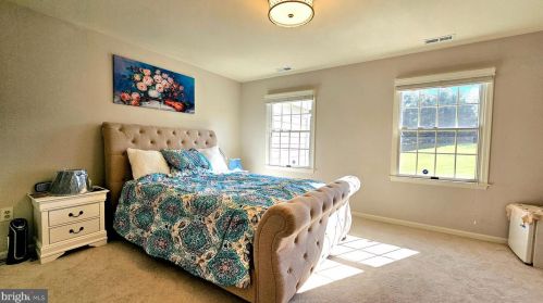 17815 Fraley Farm Rd, Rockville MD 20855-1664 exterior