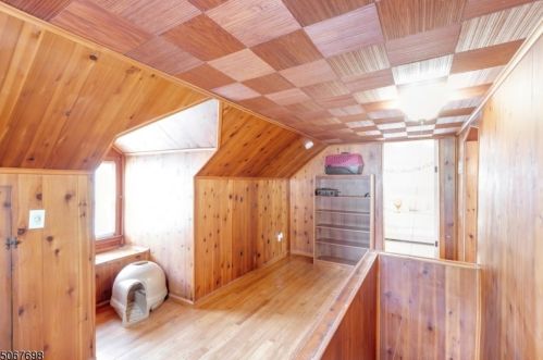 49 Ashby Ave, Livingston NJ 07039-2025 exterior