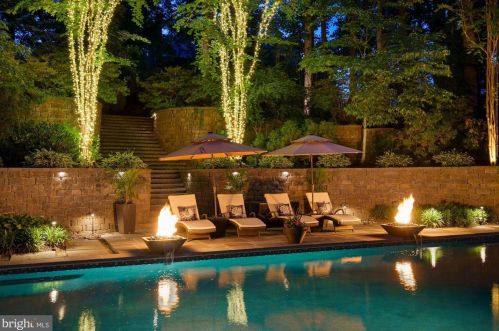 624 Live Oak Dr, Mc Lean VA 22101-1563 exterior