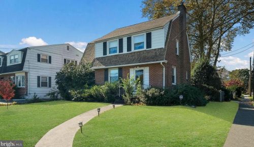 120 Ashland Ave, Manor, PA 19036-0019