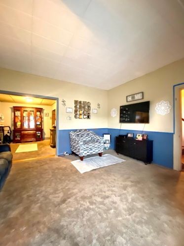 675 Millbury St, Worcester MA 01607-1020 exterior