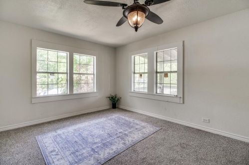 504 Monterey St, Denison TX 75021-6464 exterior