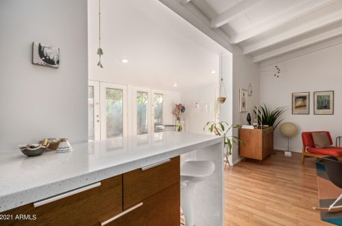 4027 45 Pl, Phoenix AZ 85050-6843 exterior