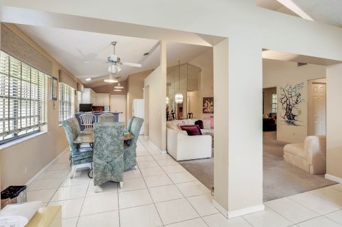 7027 Bitterbush Pl, Boynton Beach FL 33472-2901 exterior