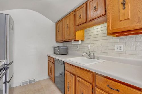 113 Thornberry Dr, Pittsburgh PA 15237-3349 exterior