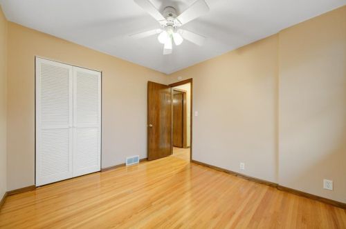 1606 Hazel St, Saint Paul MN 55119-4230 exterior