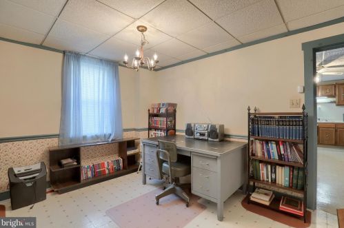 25 Plum St, Lancaster PA 17602-2724 exterior