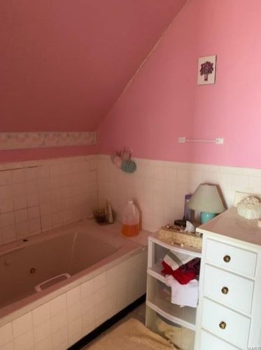 5253 Maple Ave, Saint Louis MO 63113-1512 exterior