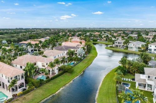 17894 Monte Vis Dr, Boca Raton FL 33496-1057 exterior