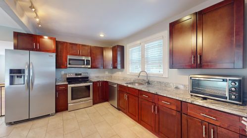 82 Allison St, Concord NH 03301-2811 exterior