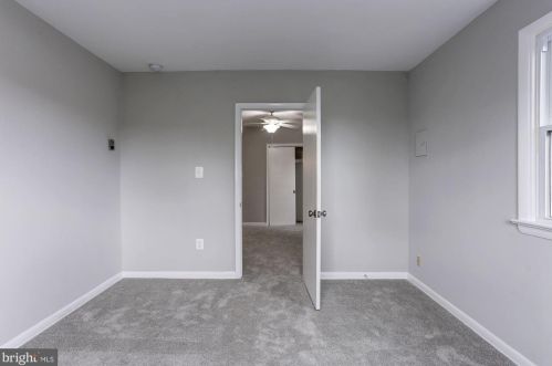 872 Bellevue St, Washington DC 20032-6002 exterior