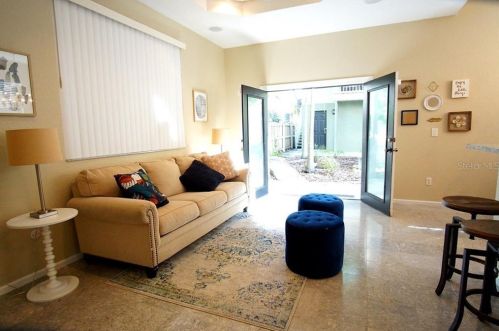 412 Oregon Ave, Tampa FL 33604-5351 exterior