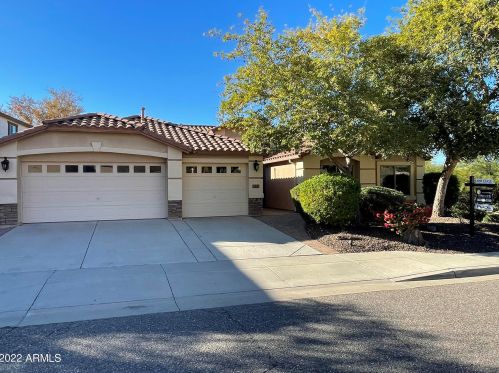 29622 21st Dr, Phoenix AZ  85085-2732 exterior