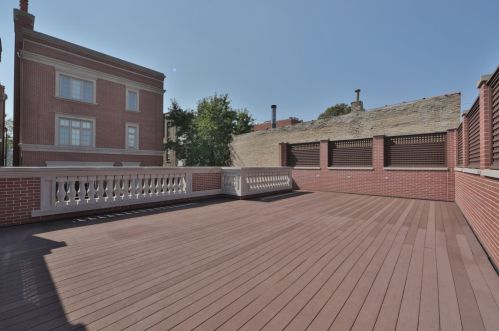 716 Schubert Ave, Chicago IL 60614-1247 exterior