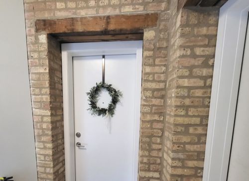 5117 Winchester Ave, Chicago, IL 60609-5652