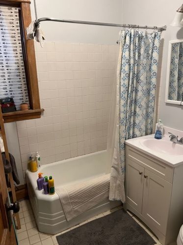 3746 Magnolia Ave, Chicago IL 60626-5305 exterior