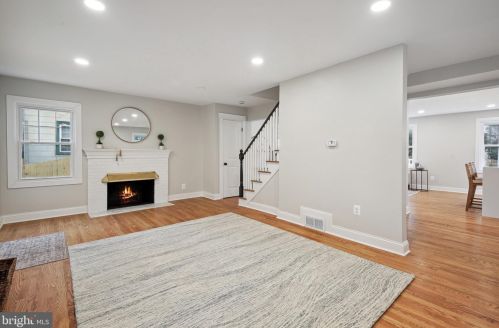 9920 Woodburn Rd, Silver Spring MD  20901-2731 exterior