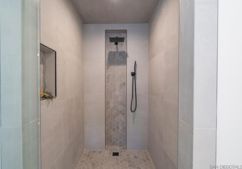 14291 Prospect Ave, Tustin CA  92780-2316 exterior