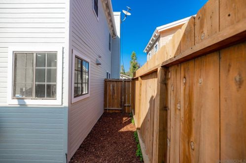 4565 54 St, San Diego CA 92105-3705 exterior