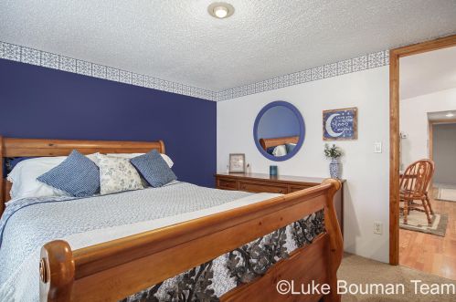 1771 51 St, Fennville MI 49408-9568 exterior