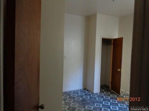 788 Garden St, Bronx NY 10460-1104 exterior