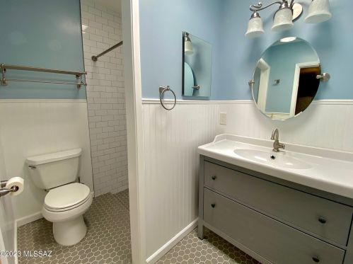 6126 14 St, Tucson AZ 85711-4215 exterior