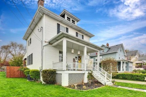 215 Meadow Ave, Pittsburgh, PA 15235-2430