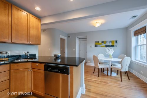 3853 Kedvale Ave, Chicago IL  60641-3117 exterior