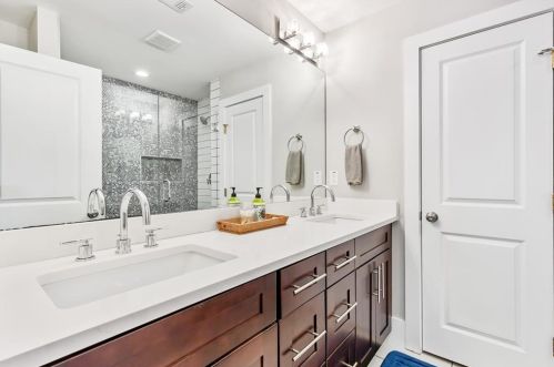 1303 Diamond Ave, Atlanta GA 30316-3417 exterior